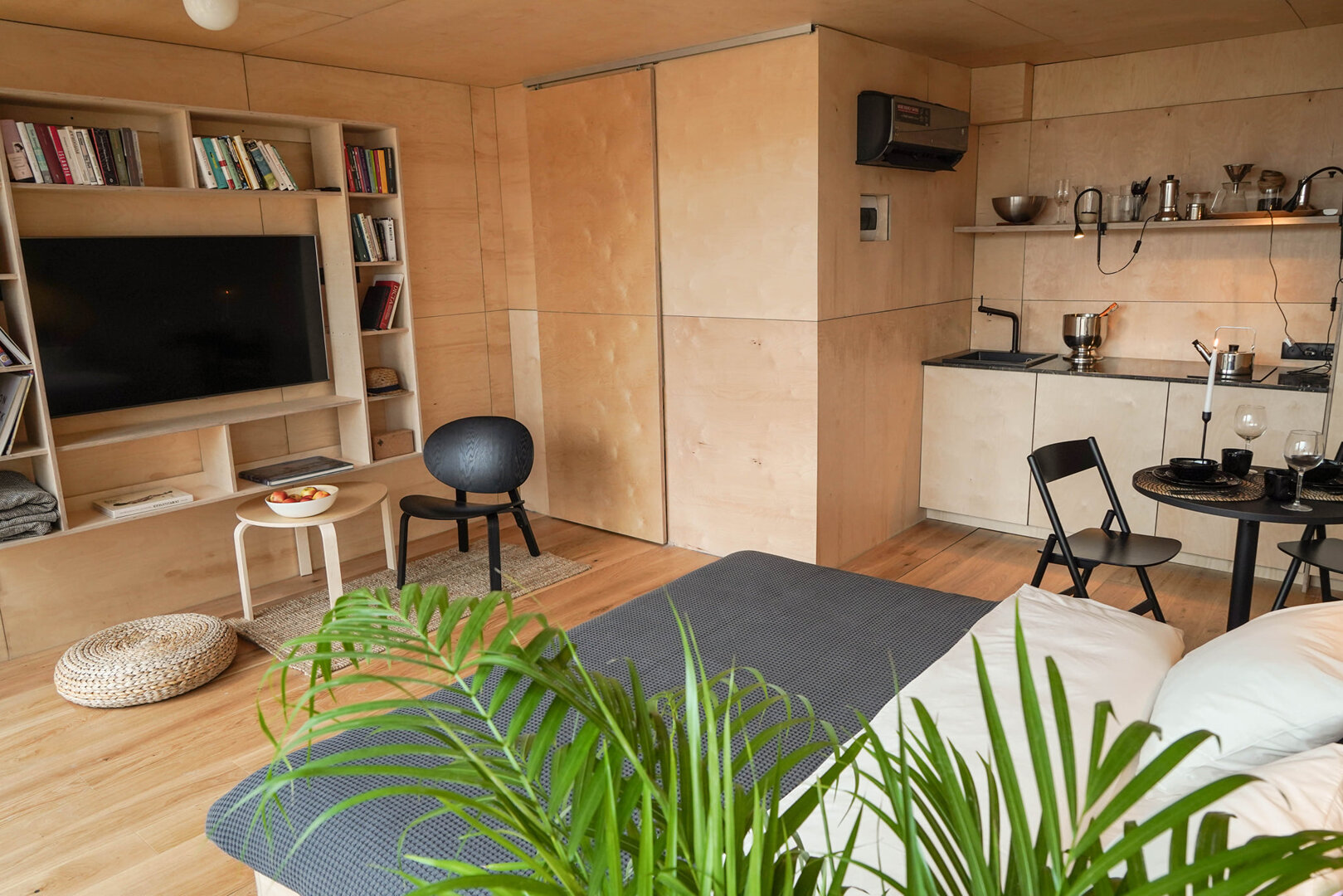 MODULO SPÓŁKA Z OGRANICZONĄ ODPOWIEDZIALNOŚCIĄ - 8